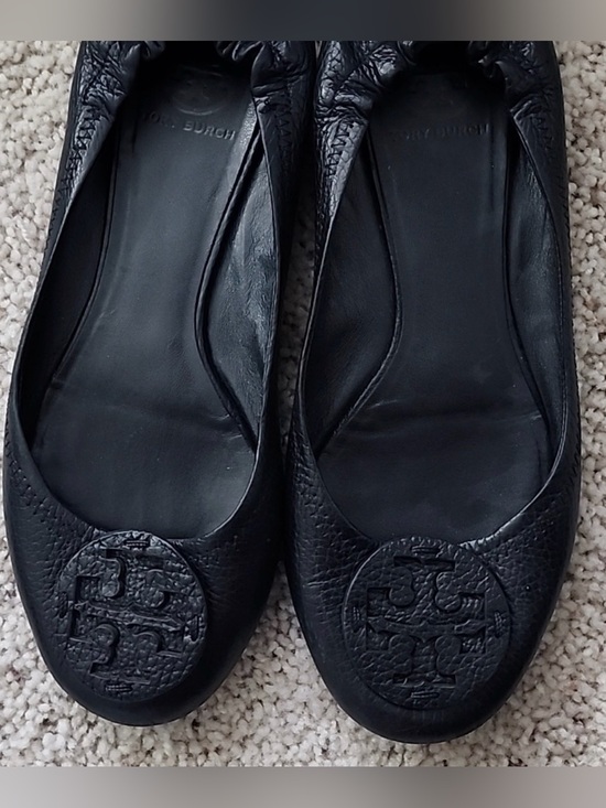 Tory Burch Shoes - Tory Burch Black Reva Ballet Flats | Leather Logo Flats | Size 9